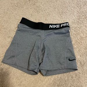 gray nike pro spandex